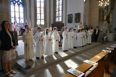 Feier der 1. Heiligen Kommunion in Sankt Crescentius (Foto: Karl-Franz Thiede)